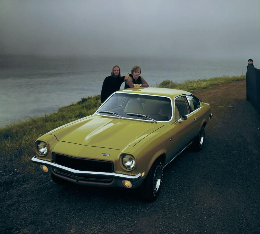  Chevrolet Vega Hatchback Coupe (4177) 1971 года  (фото 2 из 9)